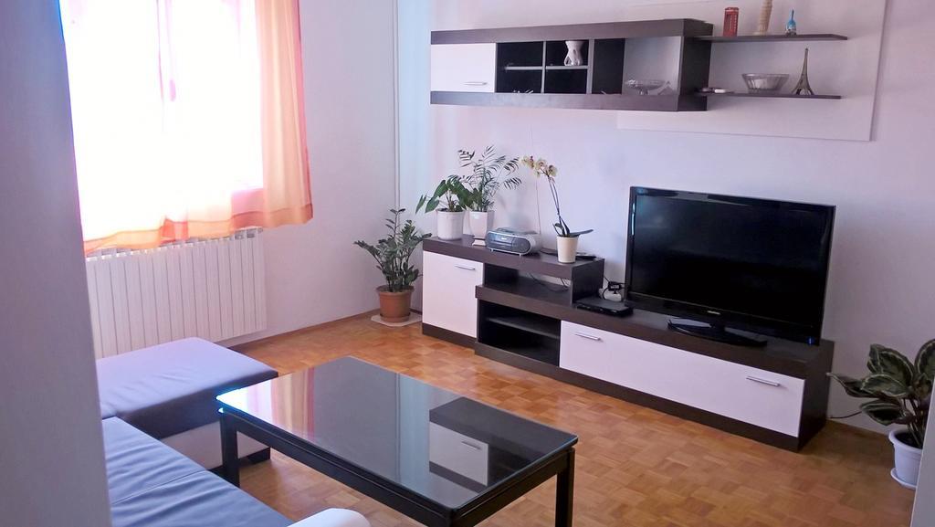 Apartment Marija ヴォディツェ エクステリア 写真